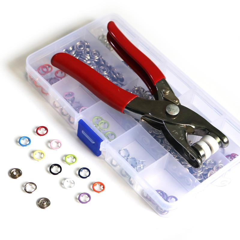 🧵 50% RABATT! 🔘 DIY-knappknäppningssats – Komplett Toolkit, Enkel Att Använda & Förstärker Dina Kläder ✂️