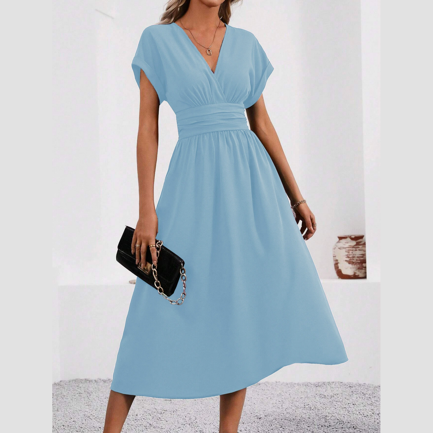 V-ringad klänning i midjan för kvinnor