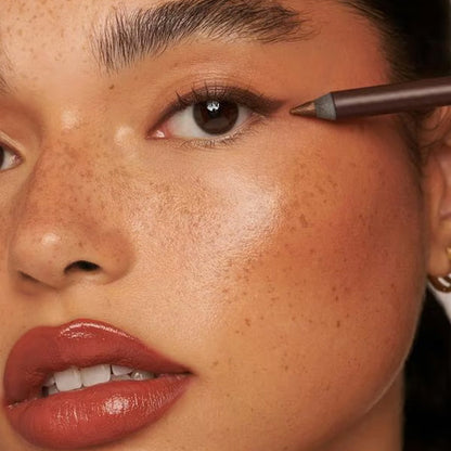 🔥Köp 1 få 1 gratis🔥Ultra-Pigmenterad Strandtålig Gel Eyeliner（Gratis pennvässare）