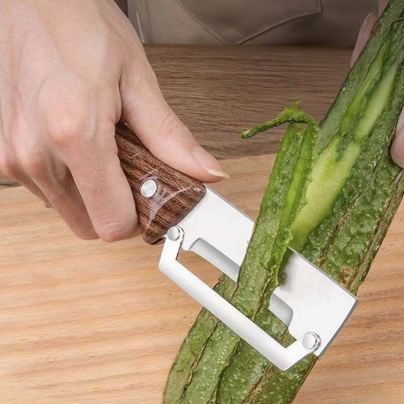 Multifunktionell grönsaksskalare – rakbladsvass, ergonomiskt trähandtag & flasköppnare – köp 2 få 1 gratis 🔪🥕