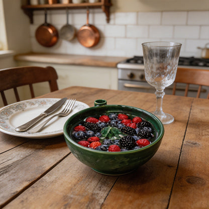 🍓 65 % RABATT JUST NU!🔥 Bärvirvel skölj- och serveringsskål med dubbelfungerande durkslagsdesign, halksäker botten – perfekt för sköljning, avrinning och servering av bär eller snacks 🥣