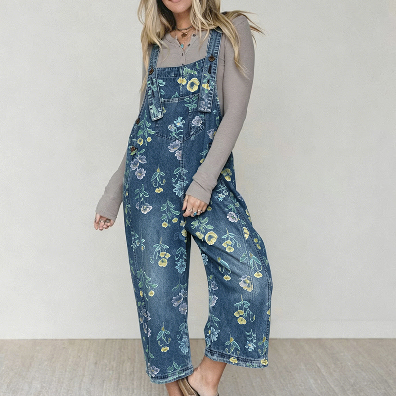 👖🌸 Denimoverall med blommönster och justerbara hängslen
