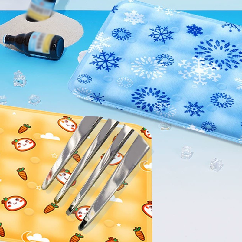 🐾 50% RABATT NU! ❄️ Repskyddad Pet Cooling Mat med Vattenaktiverad Kylning & Dubbel Läckagesäker Försegling ✨