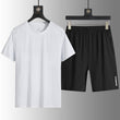 Herrset med snabbtorkande t-shirt och shorts