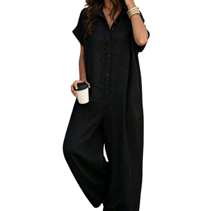 Löst sittande kortärmad jumpsuit med knappar för damer